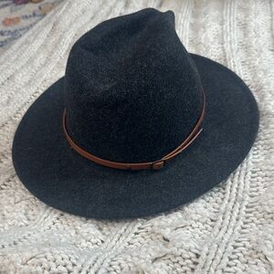 Dark Gray Fall Felt Hat with Brown Band